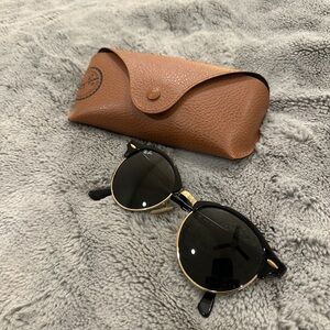 Ray-Ban Black and Gold Sunglasses with Green Lenses